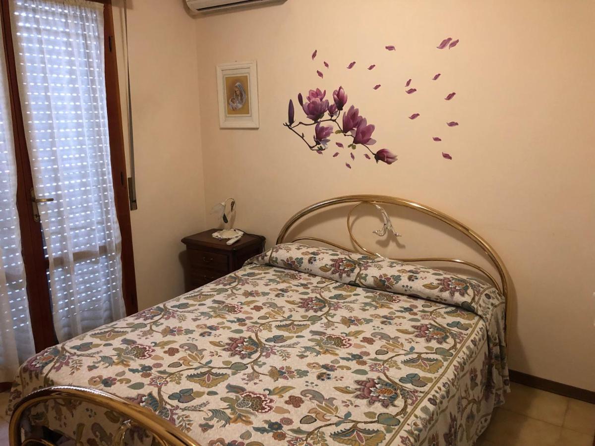 Вилла Casa Ceragioli Виареджо Экстерьер фото